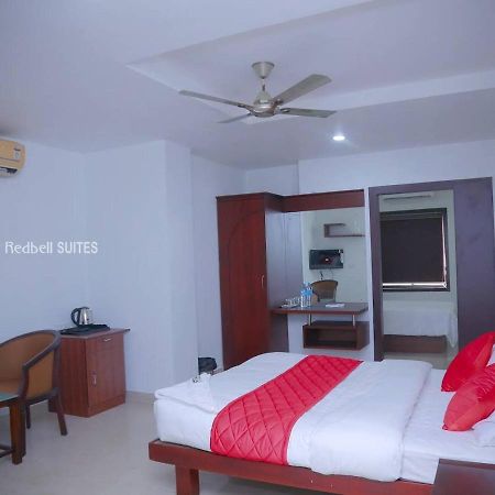 Redbell Suites Malapuram 말라푸람 외부 사진