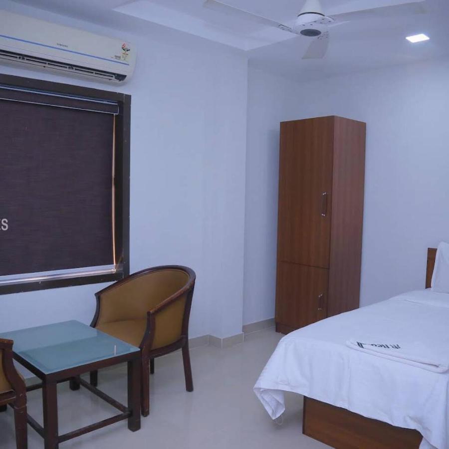 Redbell Suites Malapuram 말라푸람 외부 사진