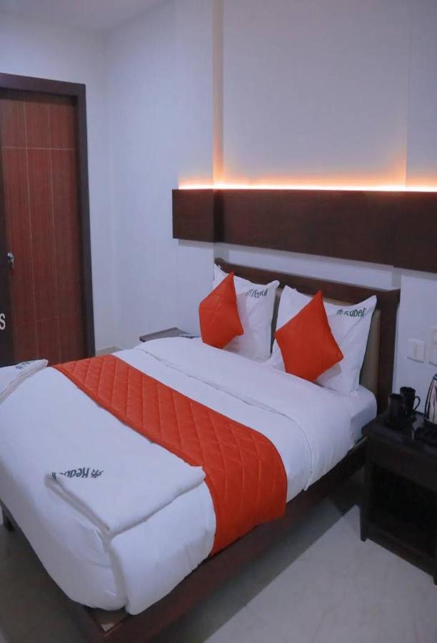 Redbell Suites Malapuram 말라푸람 외부 사진