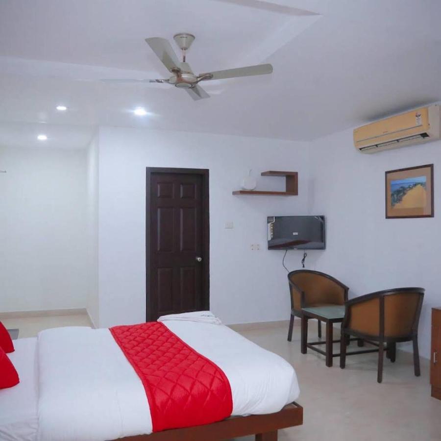 Redbell Suites Malapuram 말라푸람 외부 사진
