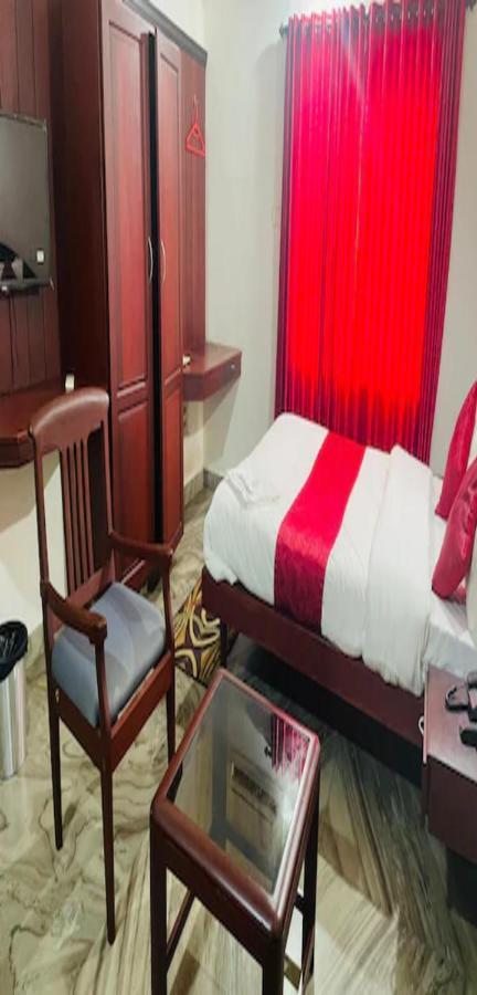 Redbell Suites Malapuram 말라푸람 외부 사진