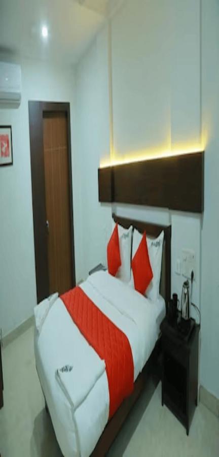 Redbell Suites Malapuram 말라푸람 외부 사진